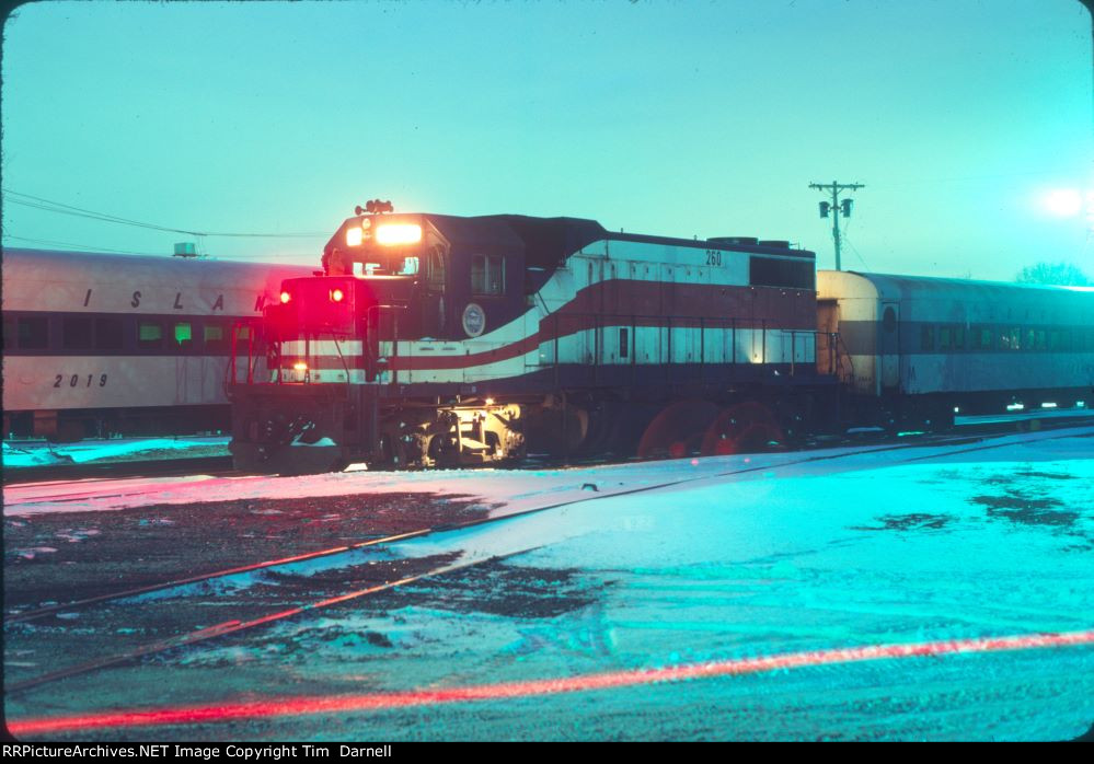 LI 260 sits at the east end of the yard where the museum is now.